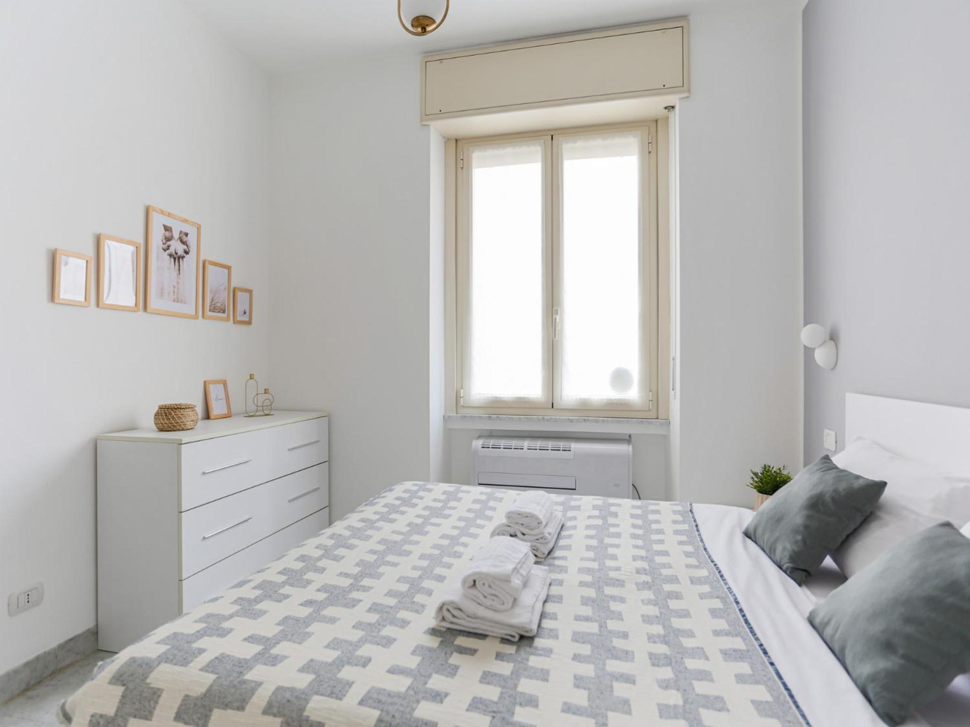 The Best Rent - Bright Two-Bedroom Apartment In Central Station Area Milan Exterior photo